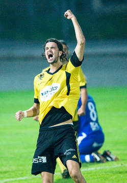 Bläddra bland fler bilder av Fotboll, division 3, IFK Hässleholm - Markaryd
