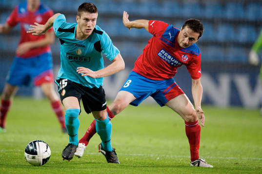 Sebastien Pocognoli, Standard Liege, Ardian Gashi,