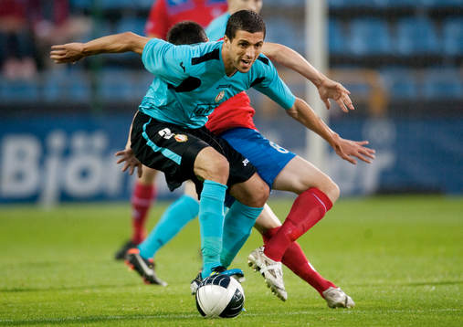 Karim Belhocine, Standard Liege