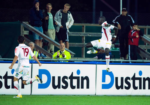Mohammed Mbye, Assyriska, jubel