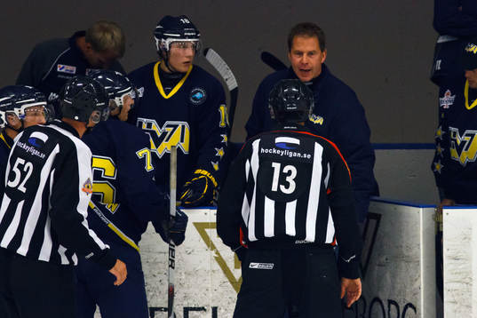 Ulf Dahlen, tränare HV71