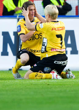 1-1 Lasse Nilsson som grattas av Johan Larsson, Elfsborg