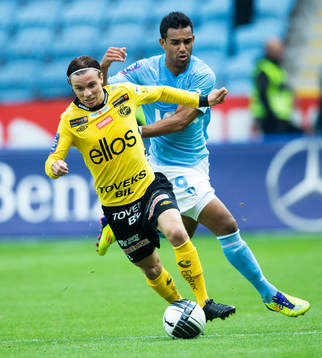 Niklas Hult, Elfsborg jagas av Wilton Figueiredo, Malmö