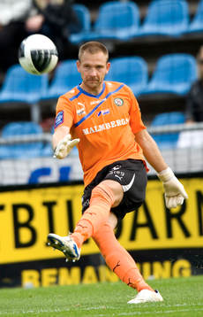 John Alvbåge, målvakt
