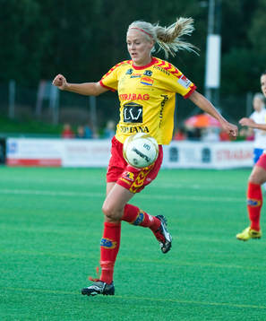 Josefin Öqvist,  Tyresö
