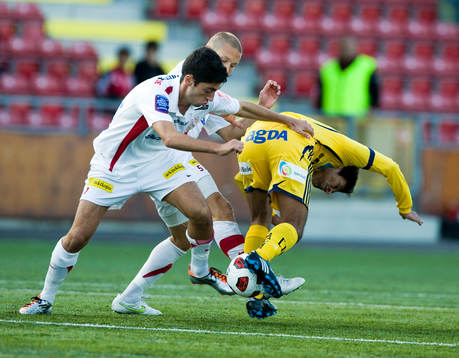 Nahir Besara, Assyriska och Antonio Rojas, Ängelholm