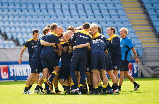 Fotboll, EM-kval, Sverige A, träning