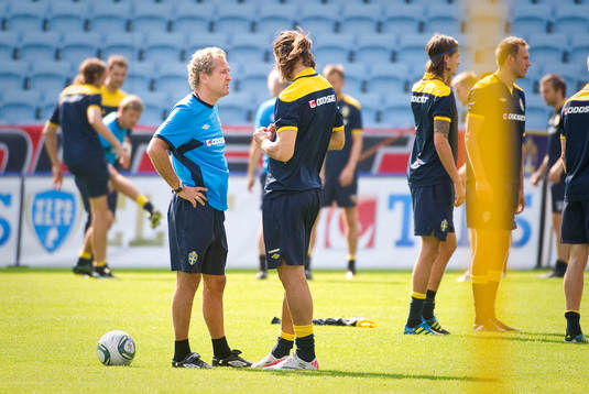 Erik Hamrén, förbundskapten snackar med Zlatan Ibrahimovic