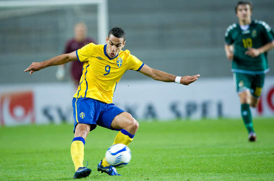 Mervan Celik, Sverige