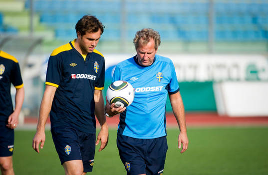 Johan Elmander och Erik Hamrén, förbundskapten