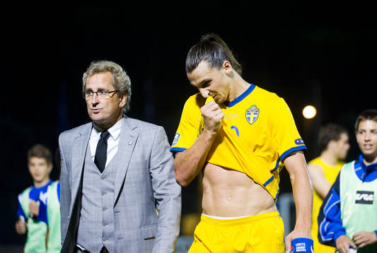 Erik Hamrén, förbundskapten pratar med Zlatan Ibrahimovic