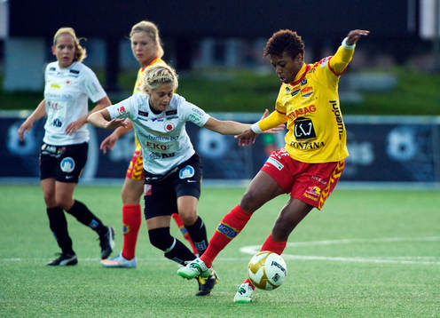 Therese Björck, Kristianstad och Elaine Estrella