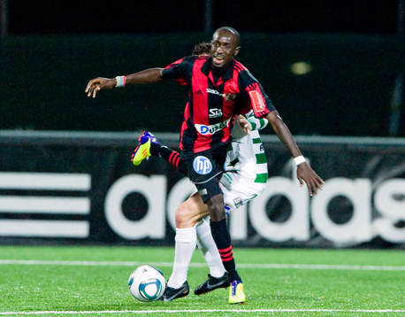 Aziz Corr Nyang, Brommapojkarna