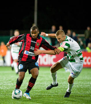 Serge-Junior Martinsson Ngouali, Brommapojkarna och Oscar