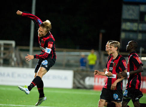 Nicklas Bäckroth, Brommapojkarna, jubel