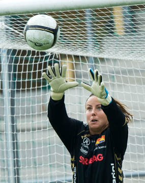 Carola Söberg, målvakt