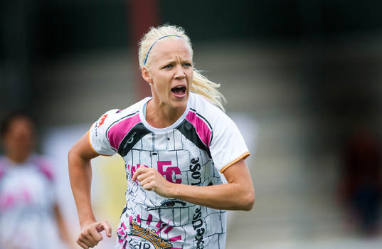 Caroline Seger, Malmö, nästa år i Tyresö