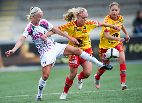 Caroline Seger, Malmö, kämpar mot sina blivande