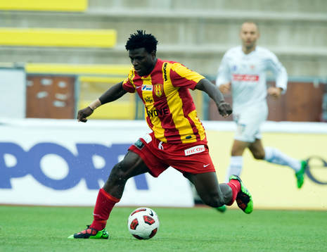 Razak Omotoyossi, Syrianska