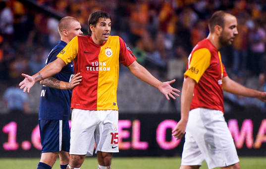 Samuel Holmén, Istanbul BB, Milan Baros, Galatasaray