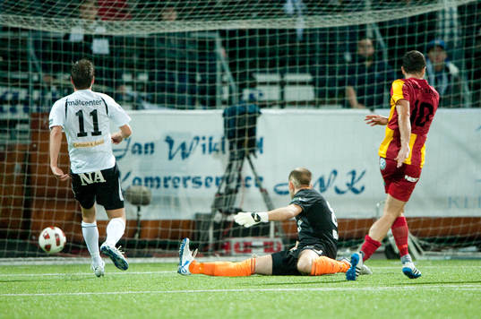 Bläddra bland fler bilder av Fotboll, Allsvenskan, Syrianska - Örebro