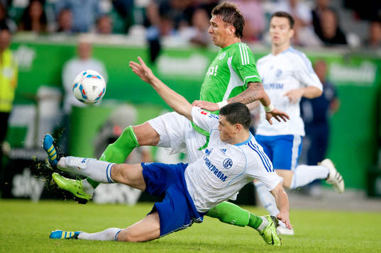 Mario Mandzukic, Wolfsburg, Kyriakos Papadopoulos, Schalke
