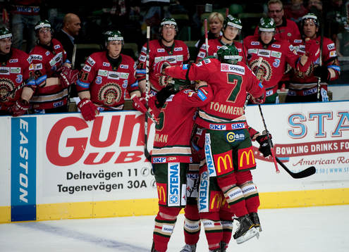 Christian Bäckman, Frölunda, gör 1-0, jubel