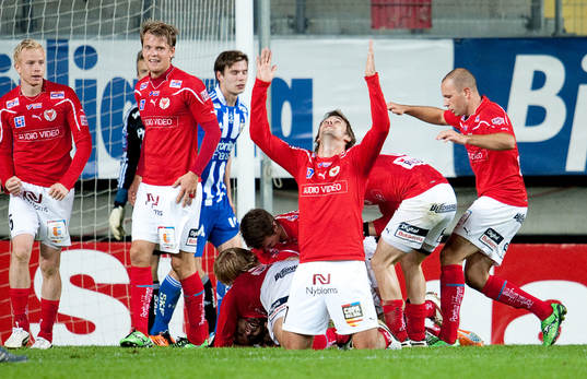 Tobias Carlsson, Kalmar, avgör - 3-4, jubel
