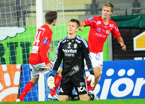 Erik Israelsson, Kalmar gör 2-3. Erik Dahlin, målvakt,