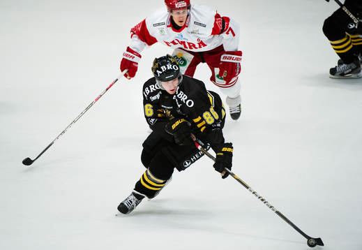 Jonathan Hedström, Timrå, är hack i häl på Oscar