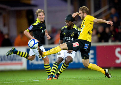 Jesper Westerberg, Mjällby och Martin Mutumba, AIK