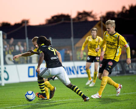 Martin Mutumba, AIK, David Löfquist, Mjällby. Genre