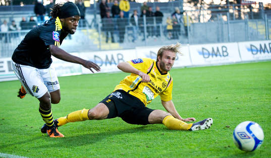 Martin Mutumba, AIK och Jesper Westerberg, Mjällby