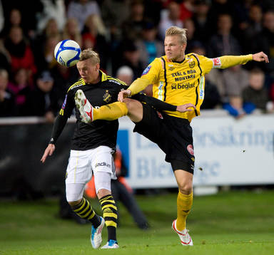 Daniel Gustafsson, AIK och David Löfqvist, Mjällby