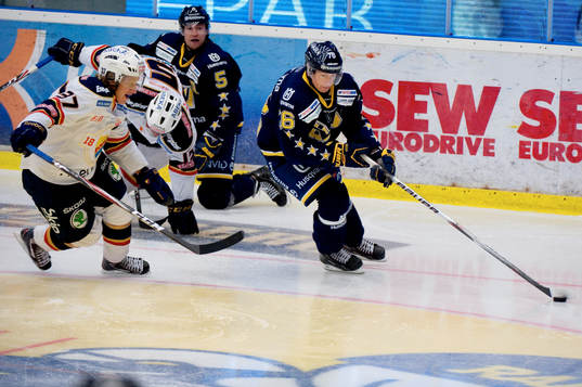 John Norman, Djurgården, Kamil Piros, Hv71