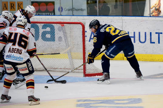 Kamil Piros, Hv71, missar målchans