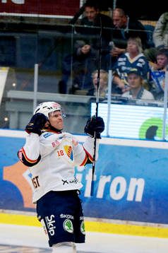Mathias Tjärnqvist, Djurgården, 1-0, jubel