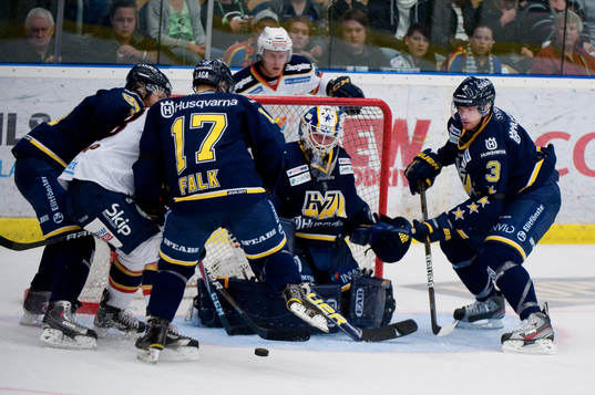 Daniel Larsson, målvakt,  Hv71, Noah Welch, Hv71