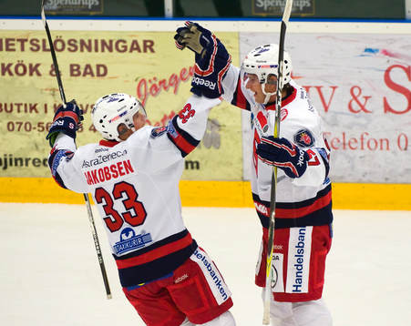 Julian Jacobsen och Mikko Kalteva, Södertälje, jubel