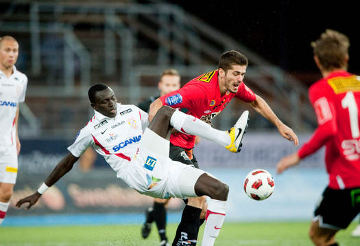 Mohammed Mbye, Assyriska och Ajsel Kujovic, Landskrona