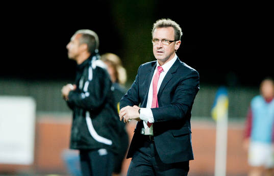Patrick Walker, tränare Assyriska