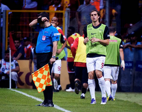 Johan Elmander, Galatasaray, värmer upp
