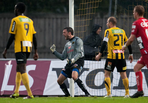 Jesper Christiansen, målvakt, Elfsborg, räddar en straff