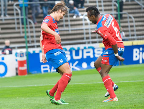 2-0, Simon Thern, som dansar med May Mahlangu, Helsingborg.