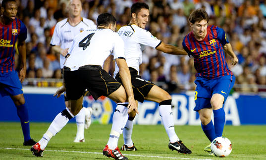 Bläddra bland fler bilder av Fotboll, La Liga, Valencia-Barcelona