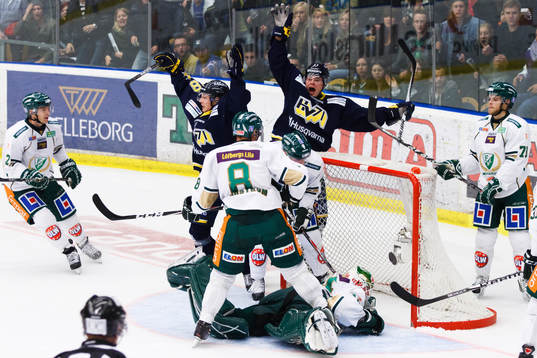 Jesse Joensuu och Jesper Fasth, HV71, jubel