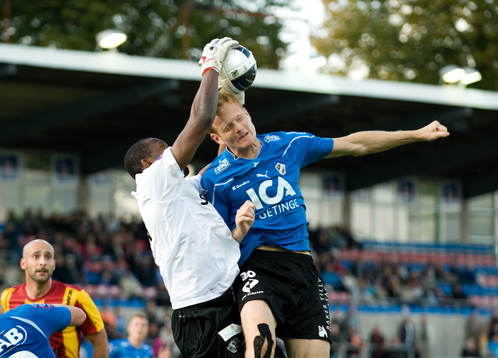 Michael Svensson, Halmstad, Dwayne Miller, målvakt,