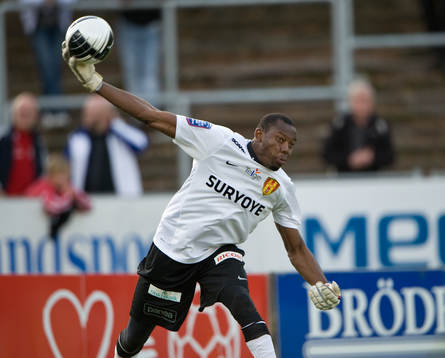 Dwayne Miller, målvakt, Syrianska