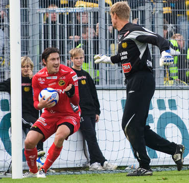Straff och mål, Stefan Ishizaki, Elfsborg tar bollen,