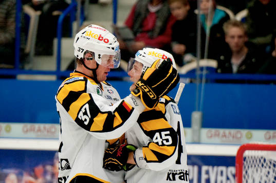 Lee Goren, Oscar Möller, Skellefteå, jubel
